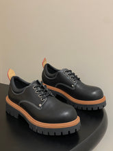 China Replica LV Women Shoes 136usd Only